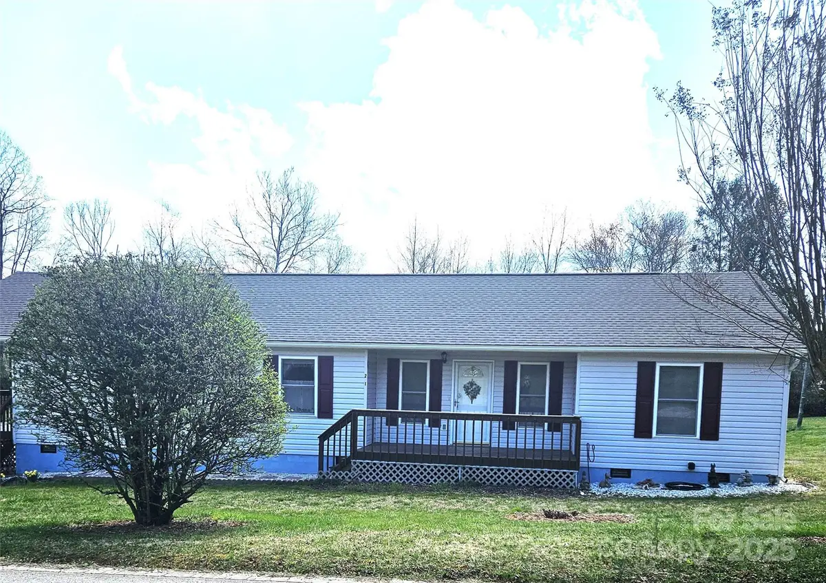 271 Stradley Mountain Road, Asheville, NC 28806 - Image #1