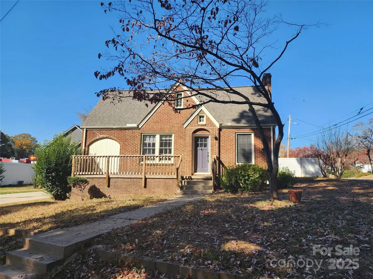 19 Todd Drive Ne, Concord, NC 28025 - Image #1