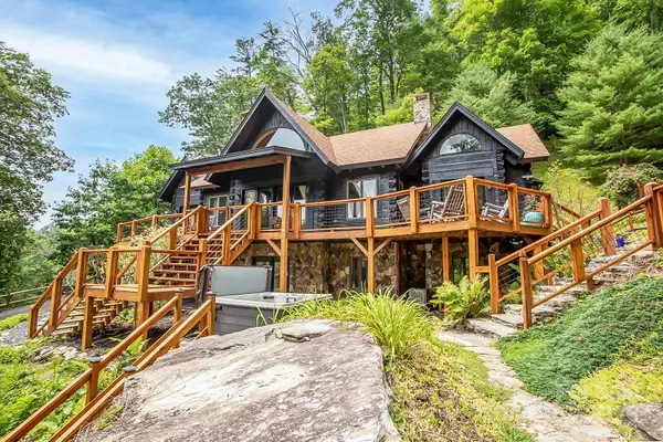 2560 Watauga River Road, Sugar Grove, NC 28679
