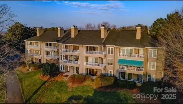 9801 Emerald Point Drive #Unit 2, Charlotte, NC 28278 - Image #2