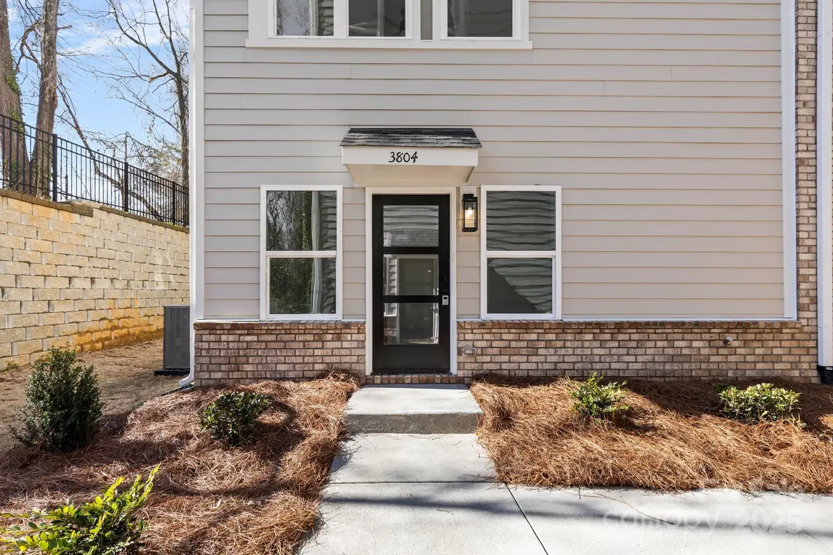 3804 Odom Way, Charlotte, NC 28216 - Image #1