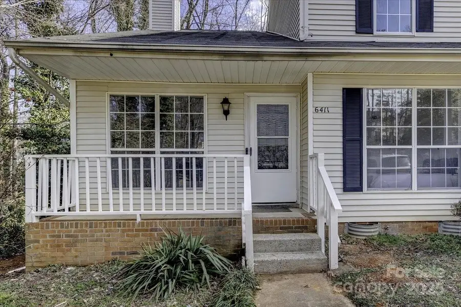 6411 Windsor Gate Lane, Charlotte, NC 28215 - Image #3