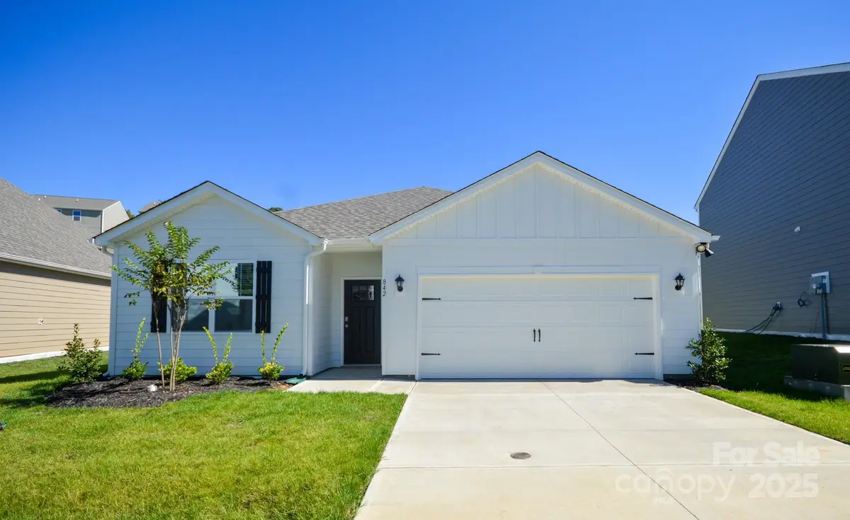 842 Adelston Lane, Asheville, NC 28804 - Image #1