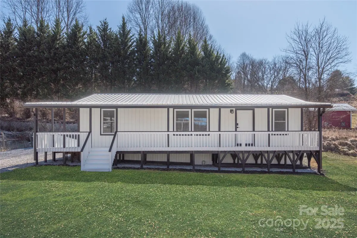 6166 Old Clyde Road, Canton, NC 28716 - Image #1