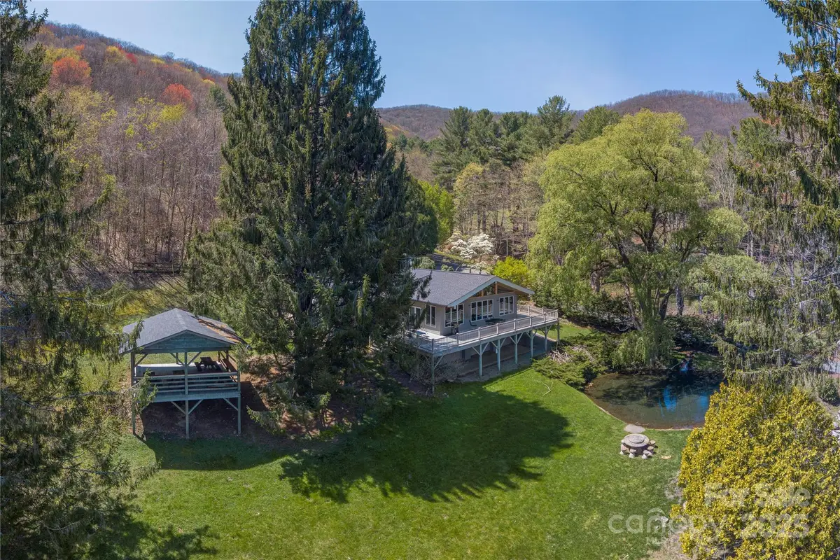 55 Grove Park, Waynesville, NC 28786 - Image #1