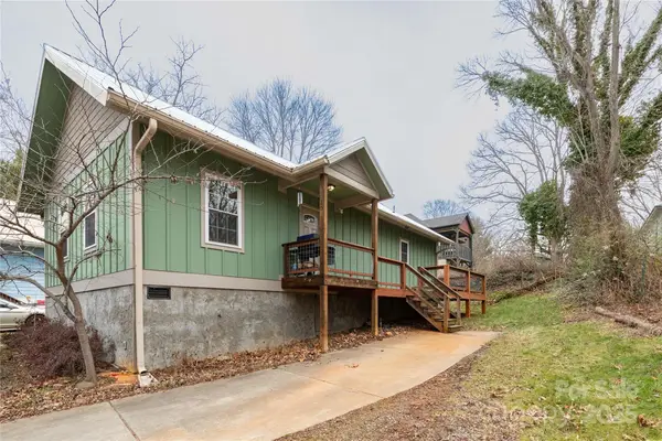 210 State Street, Asheville, NC 28806