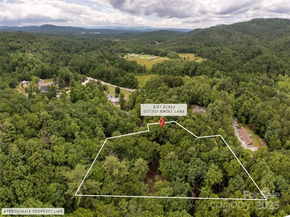99999 Locust Knoll Lane, Hendersonville, NC 28792 - Image #1