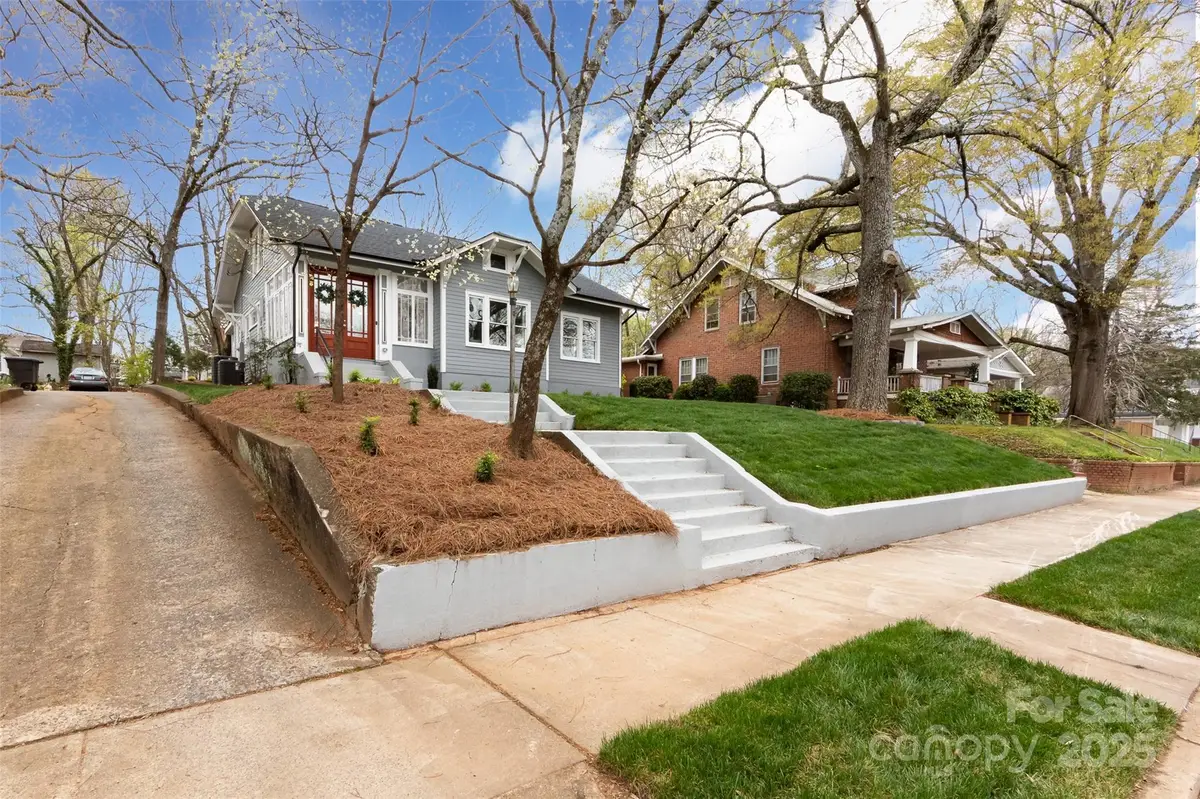 423 W Bell Street, Statesville, NC 28677 - Image #1