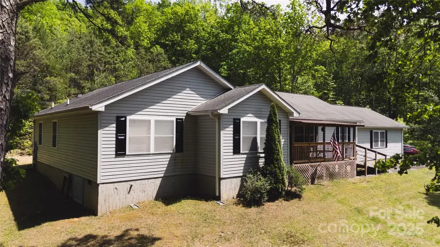 25 Uplands Road, Brevard, NC 28712 - Image #2