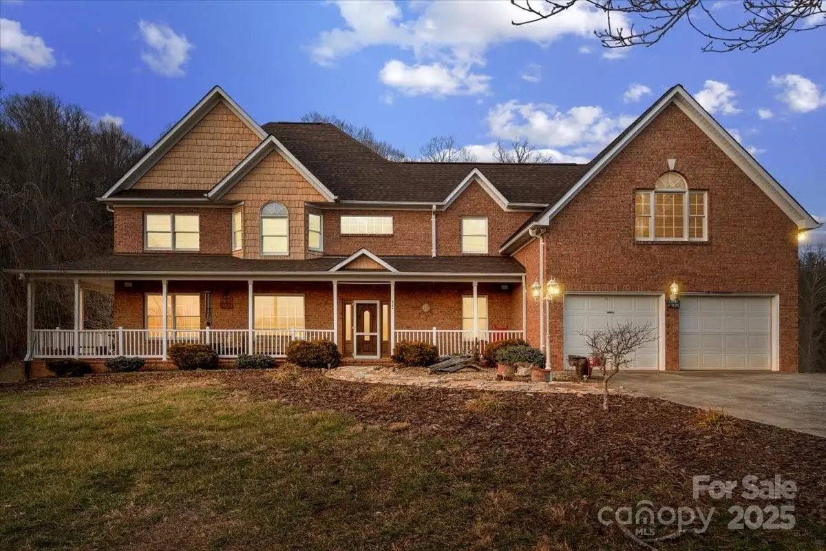 4594 Grandin Road, Lenoir, NC 28645 - Image #1
