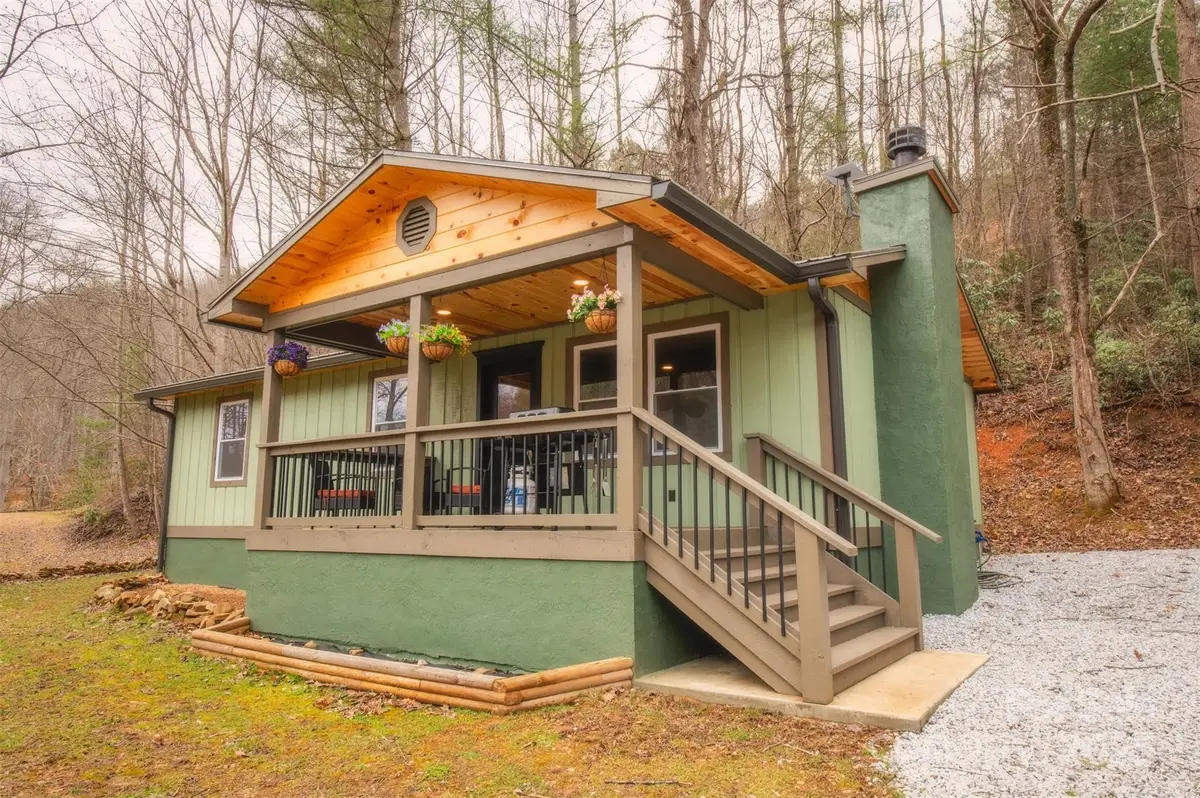 23 Honeysuckle Ridge, Almond, NC 28702 - Image #1