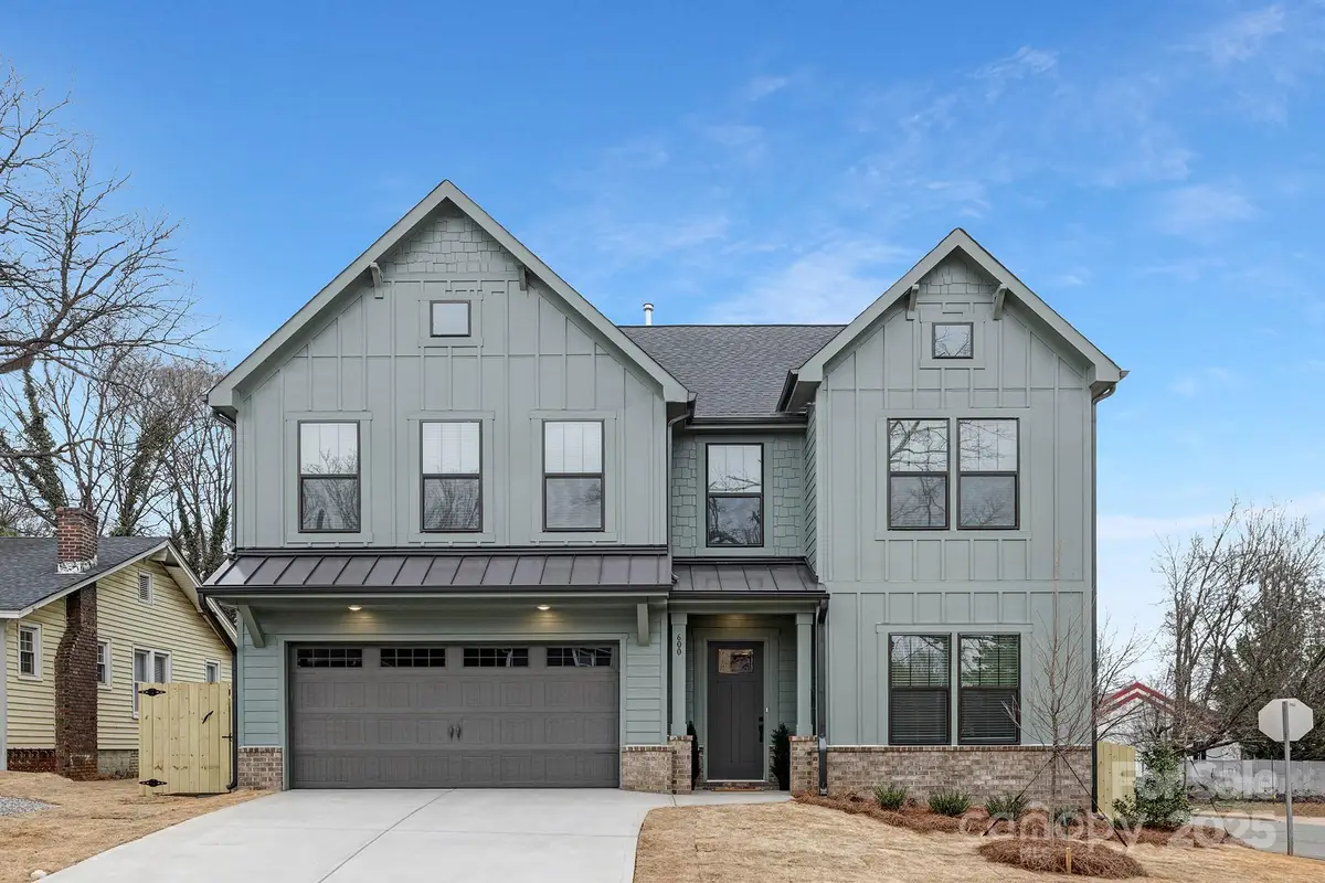 600 Campus Street, Charlotte, NC 28216 - Image #1