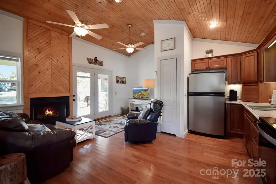 163 Black Pine Road, Newland, NC 28657 - Image #2