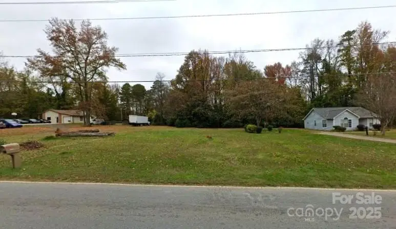 8814 Moores Chapel Road, Charlotte, NC 28214 - Image #2