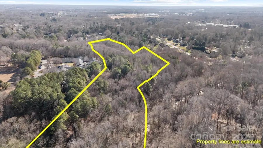 000 Glenwood Drive, Mooresville, NC 28115 - Image #2