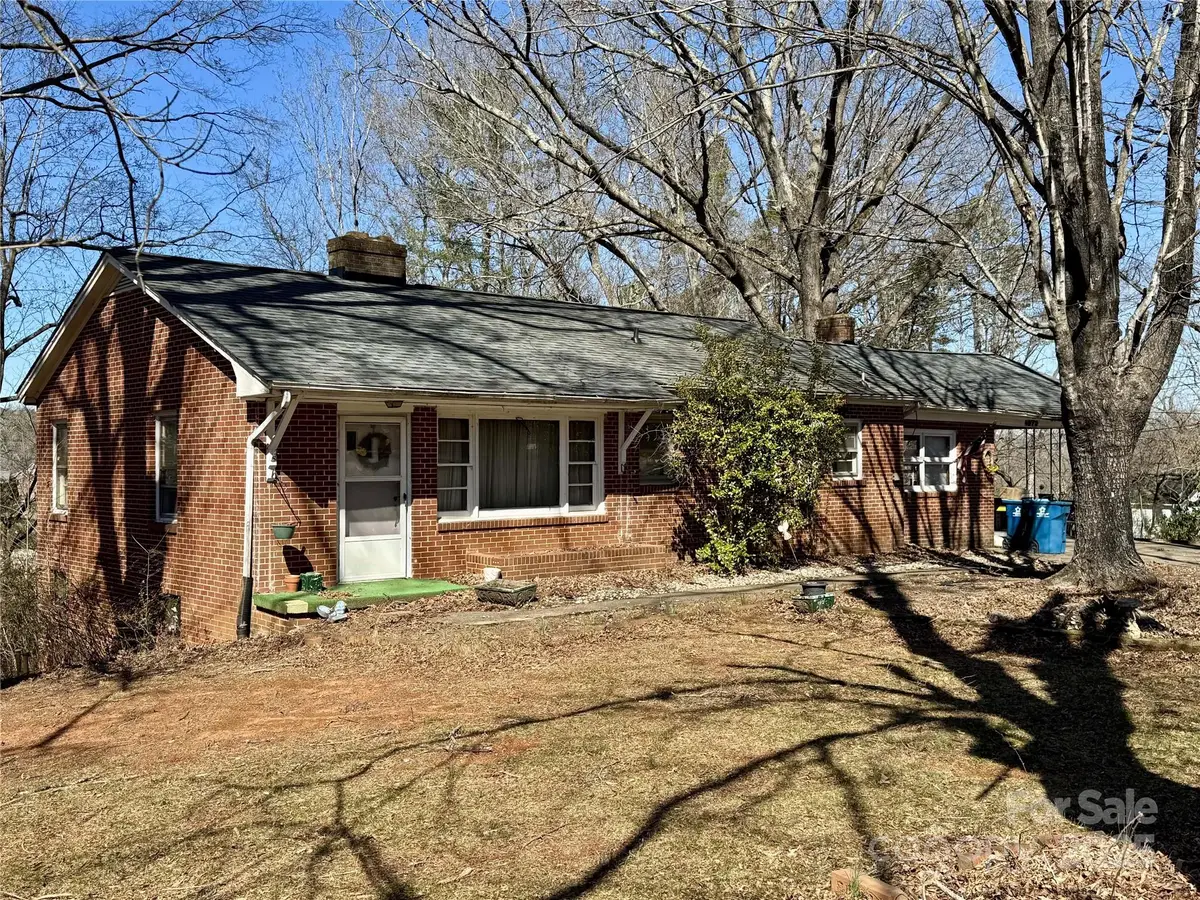 4073 Lee Cline Road, Conover, NC 28613 - Image #1