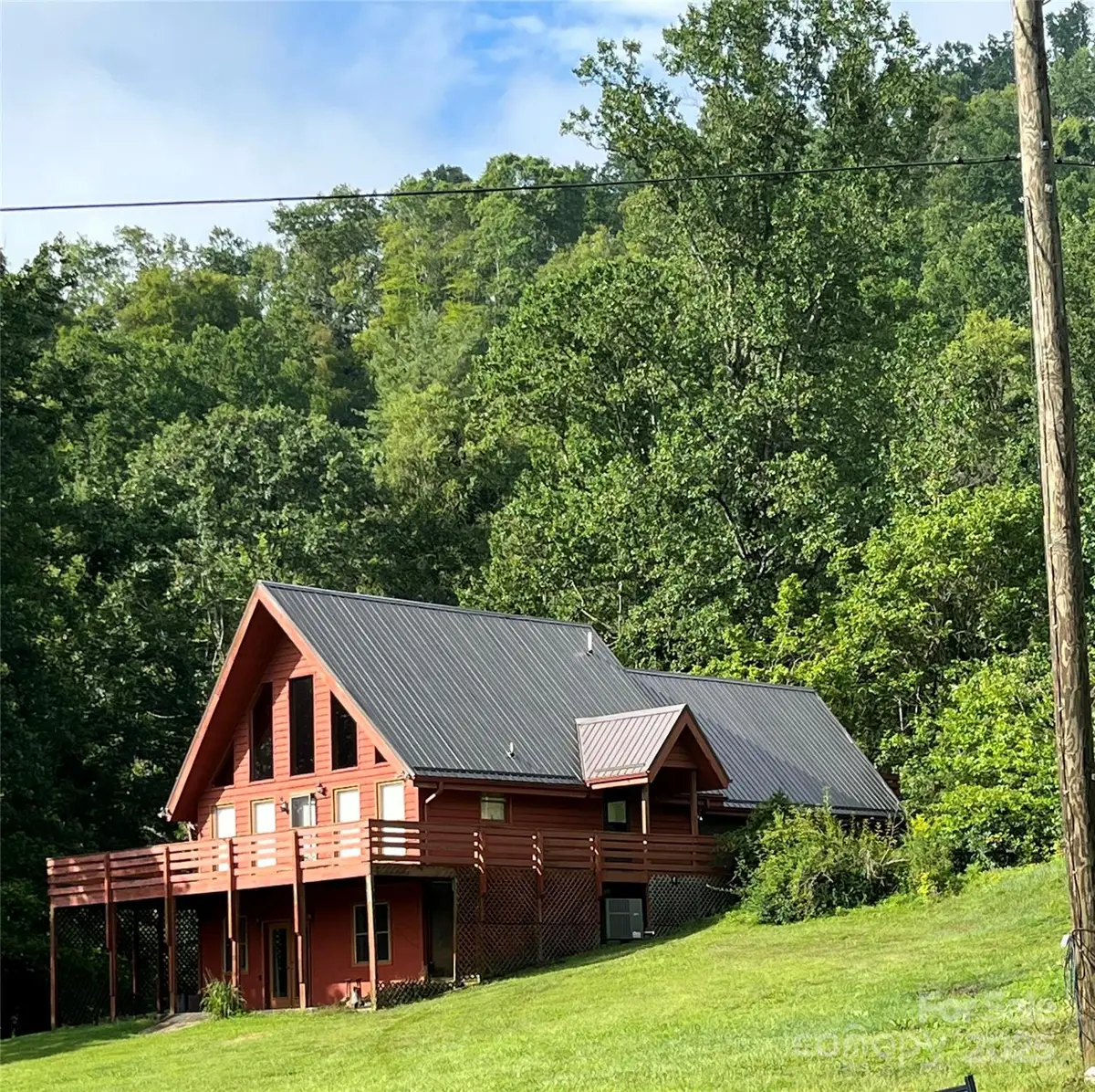 71 Travis Lane, Bakersville, NC 28705 - Image #1