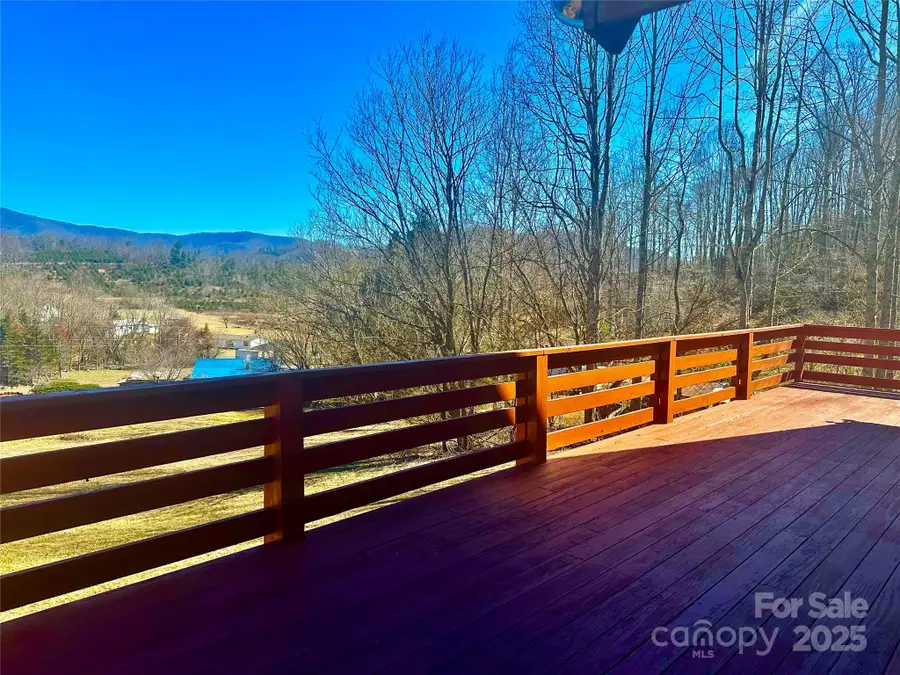 71 Travis Lane, Bakersville, NC 28705 - Image #3
