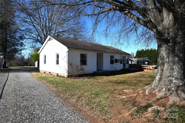 1433 Buffalo Shoals Road, Catawba, NC 28609
