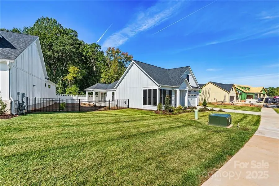 114 Alenda Lux Circle, Mooresville, NC 28115 - Image #3