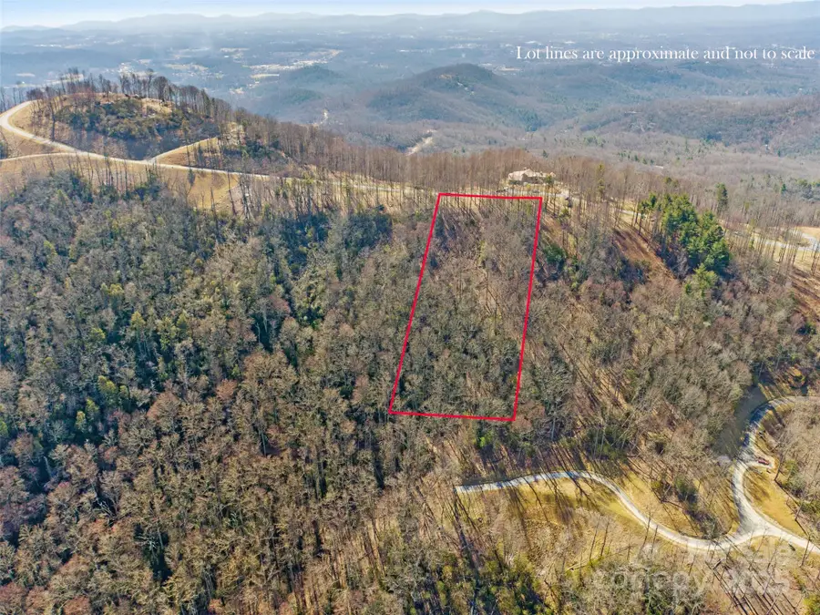 000-16 East Garden Trail #16, Hendersonville, NC 28792 - Image #3