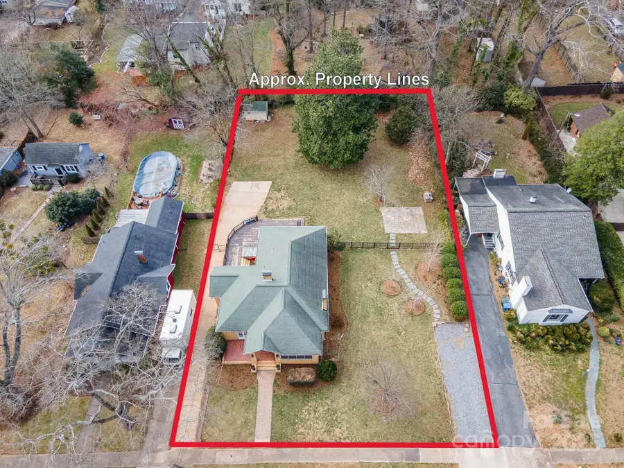 333 7th Street Nw, Hickory, NC 28601 - Image #3