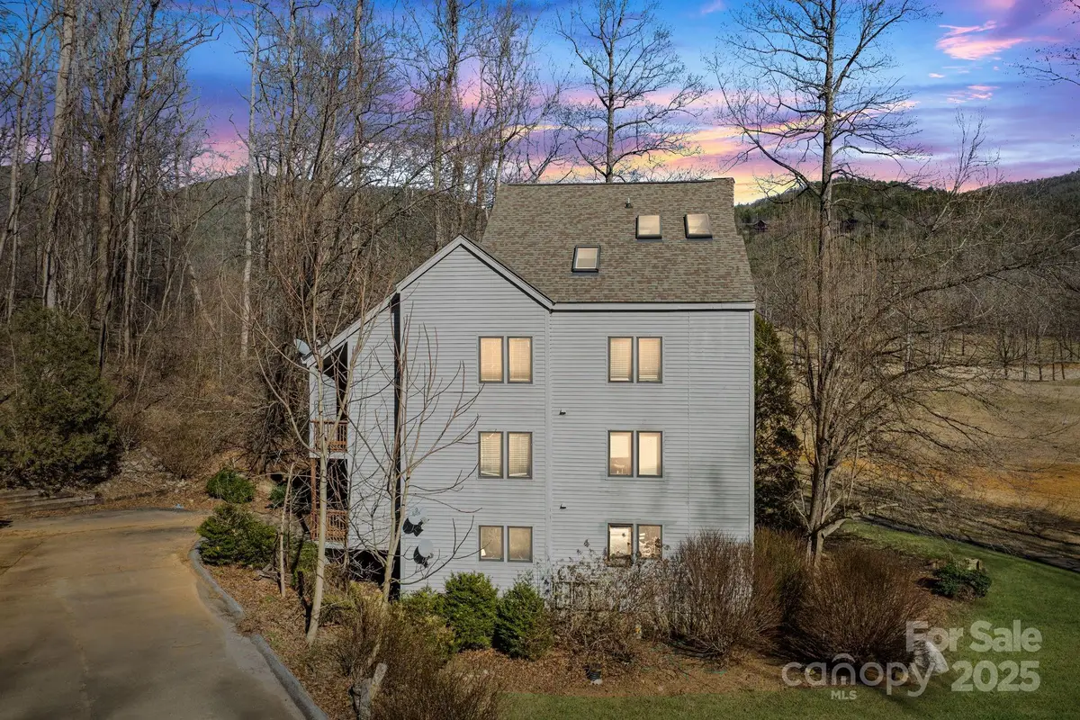 299 Blue Ridge Drive S #3, Marion, NC 28752 - Image #1