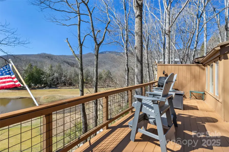 33 Fairway Loop, Burnsville, NC 28714 - Image #3