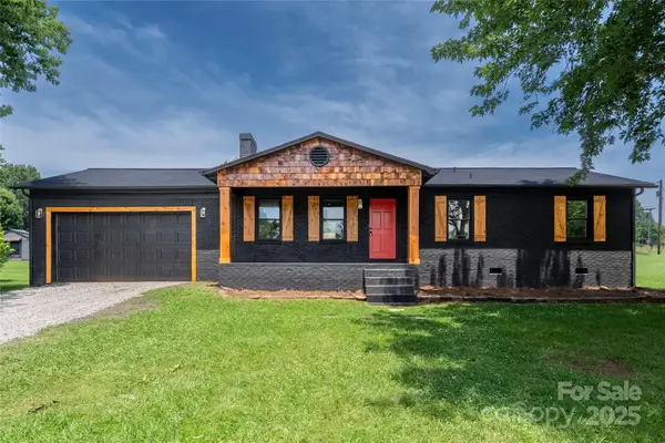 112 Robinette Lane, Statesville, NC 28677