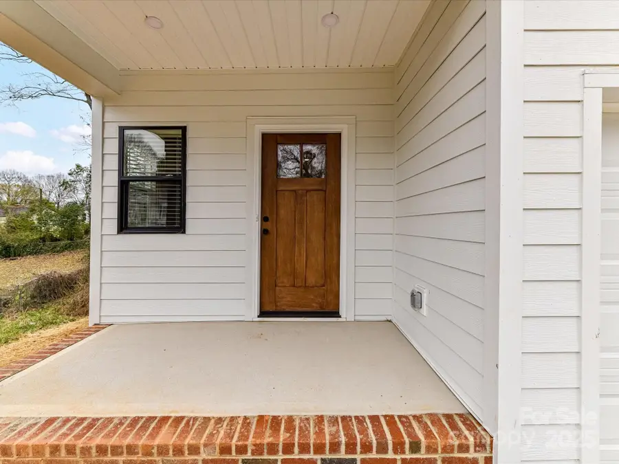 2615 Brentwood Place, Charlotte, NC 28208 - Image #3