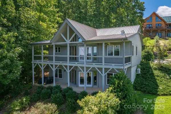 2262 Grandview Peaks Drive, Nebo, NC 28761