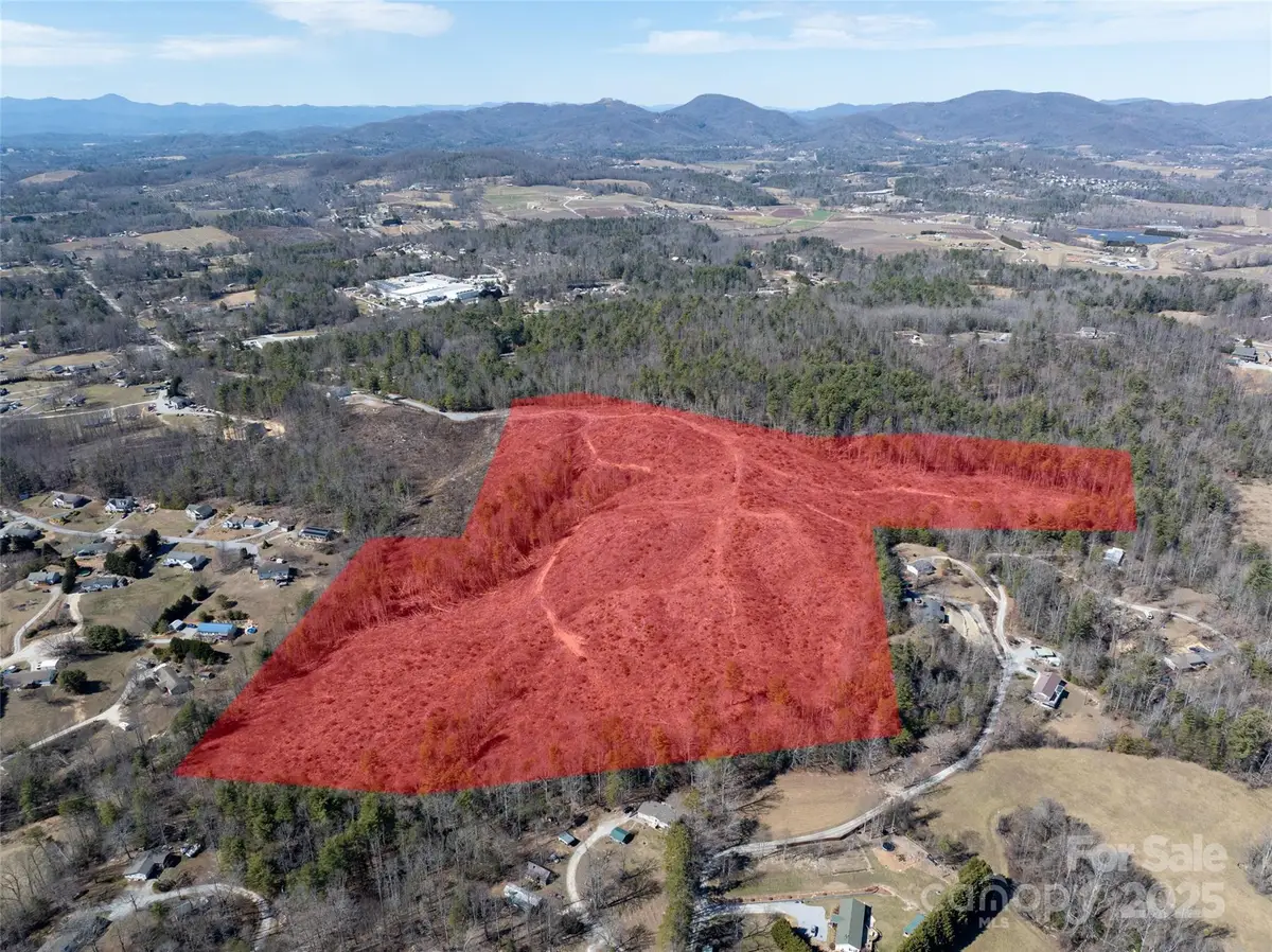9999 Star Point Drive, Hendersonville, NC 28792 - Image #1