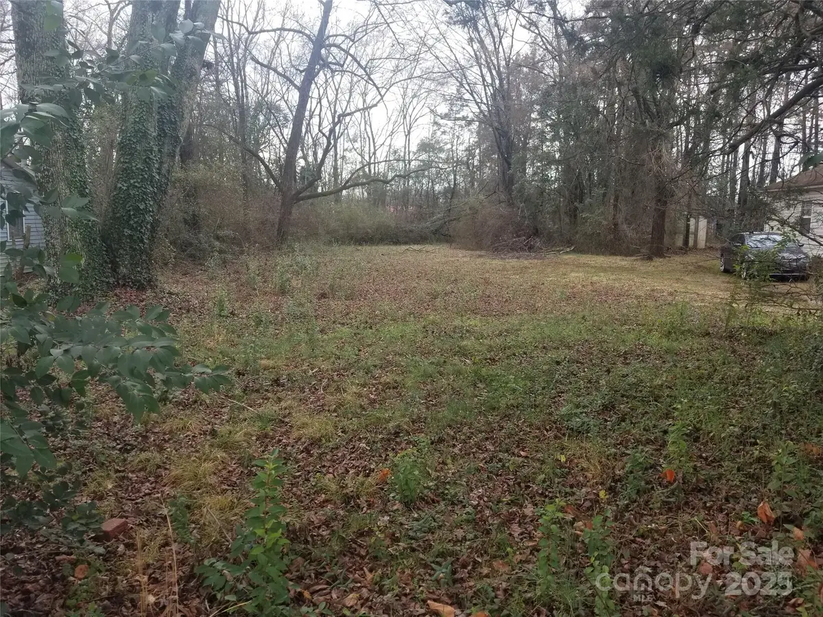 522 W Todd Lane, Charlotte, NC 28208 - Image #1