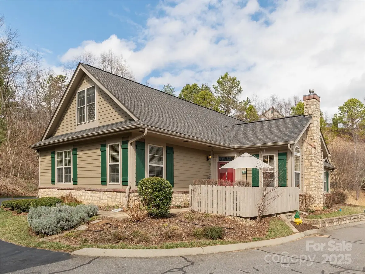 47 Craggy Vista Drive, Swannanoa, NC 28778 - Image #1