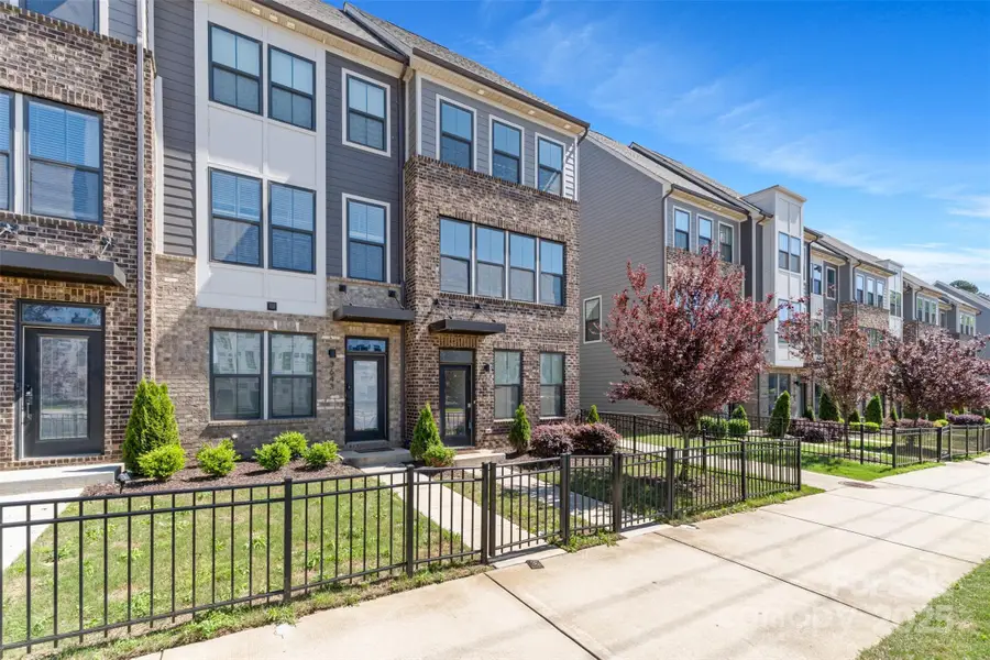 3645 S Tryon Street, Charlotte, NC 28217 - Image #2