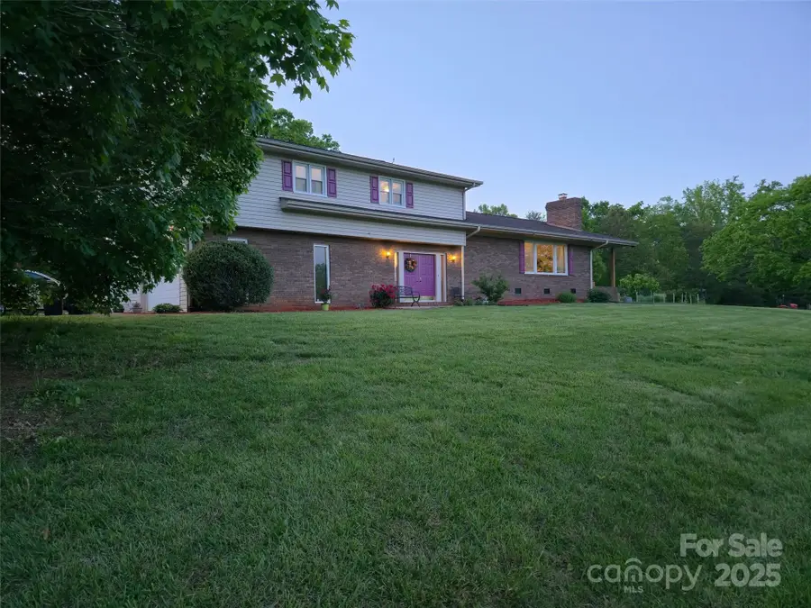 174 Brooke Breeze Lane, Rutherfordton, NC 28139 - Image #2