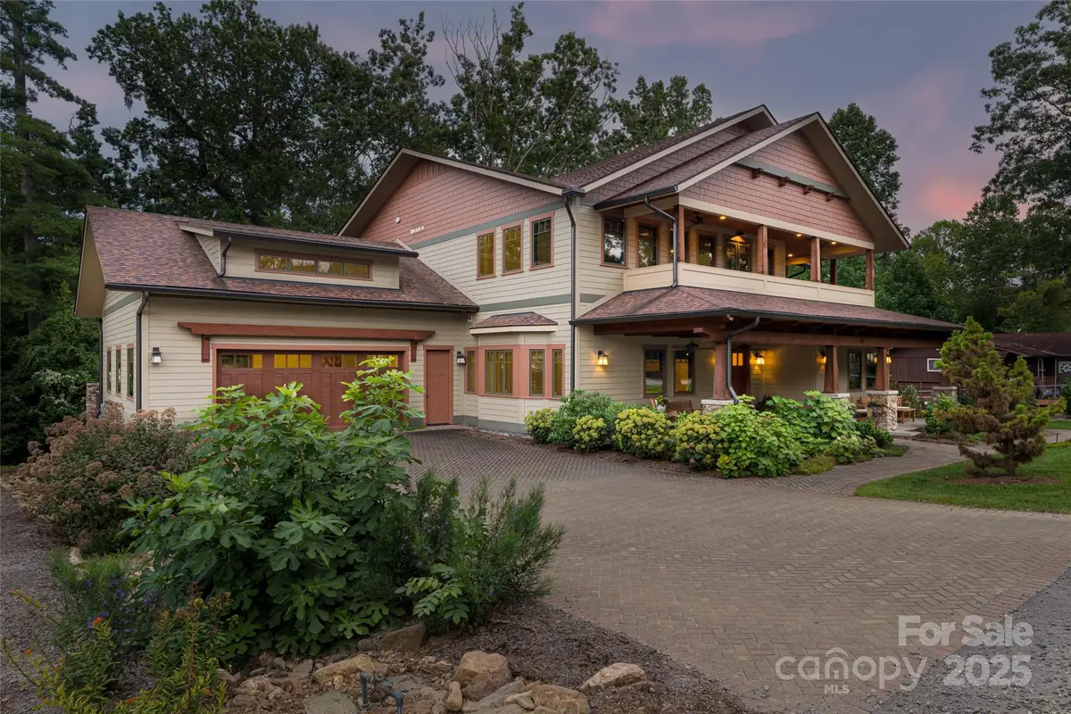 112 Louisa Street, Black Mountain, NC 28711 - Image #1