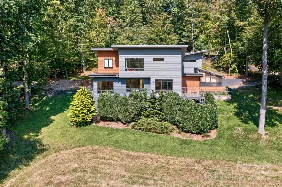 404 Amanda Drive, Mars Hill, NC 28754 - Image #2