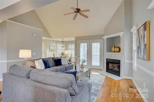 5306 Club View Drive, Concord, NC 28025