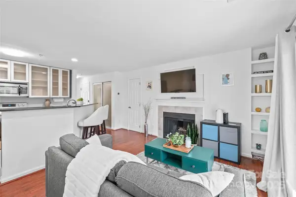 525 N Graham Street #2F, Charlotte, NC 28202