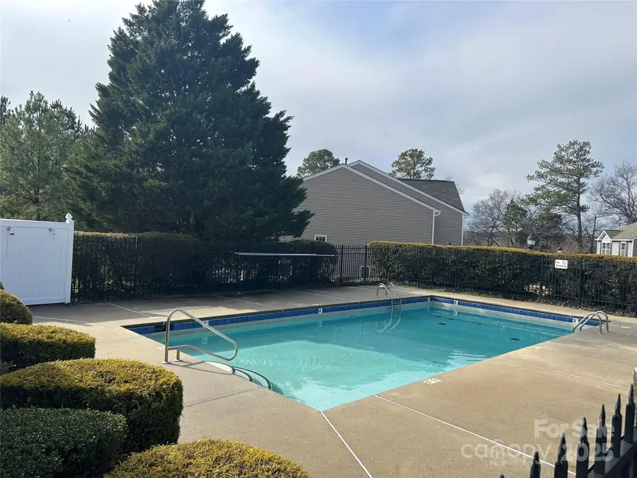 7141 Adare Mews Road, Charlotte, NC 28217 - Image #2