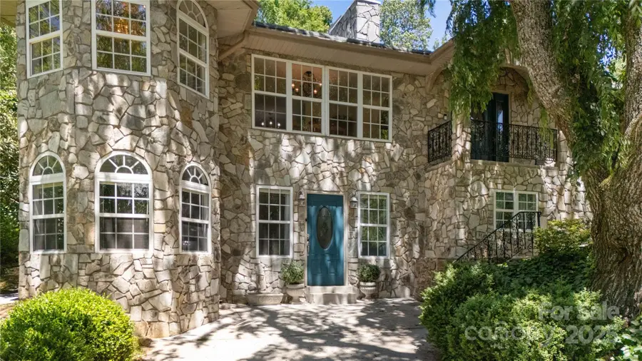 3 Northwood Road, Asheville, NC 28804 - Image #3