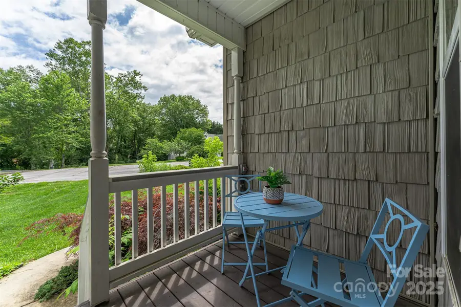 415 Kingfisher Lane, Mills River, NC 28759 - Image #3