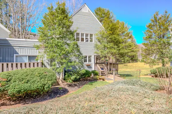 1A Lynx Drive #A, Black Mountain, NC 28711