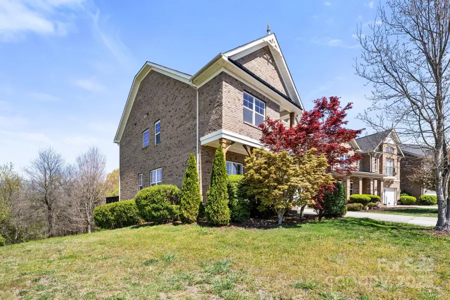 2251 Barrowcliffe Drive Nw, Concord, NC 28027 - Image #2