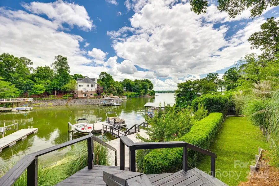 8014 Kiwi Point, Tega Cay, SC 29708 - Image #3