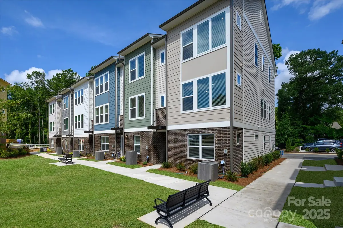1417 Lithium Lane, Charlotte, NC 28211 - Image #1