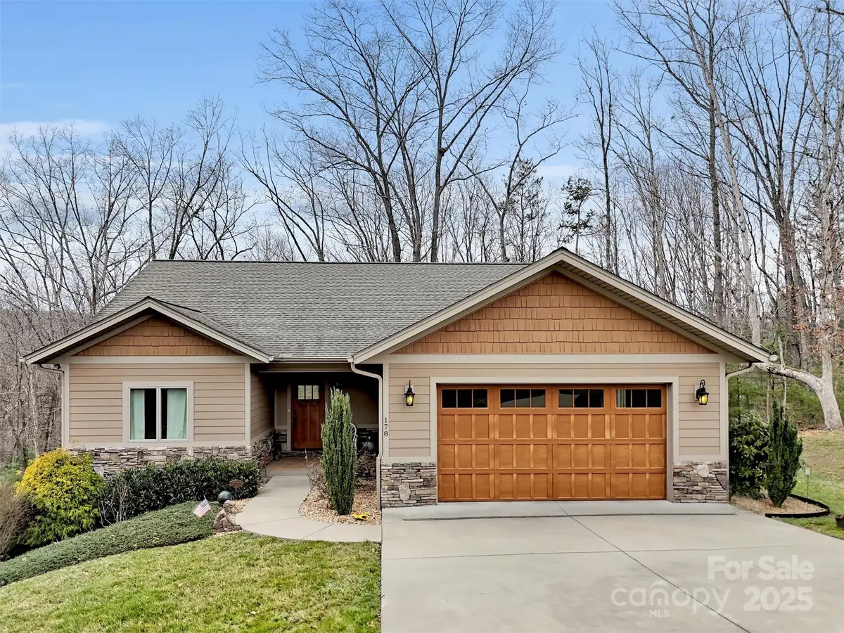 178 Sapphire Place, Clyde, NC 28721 - #1