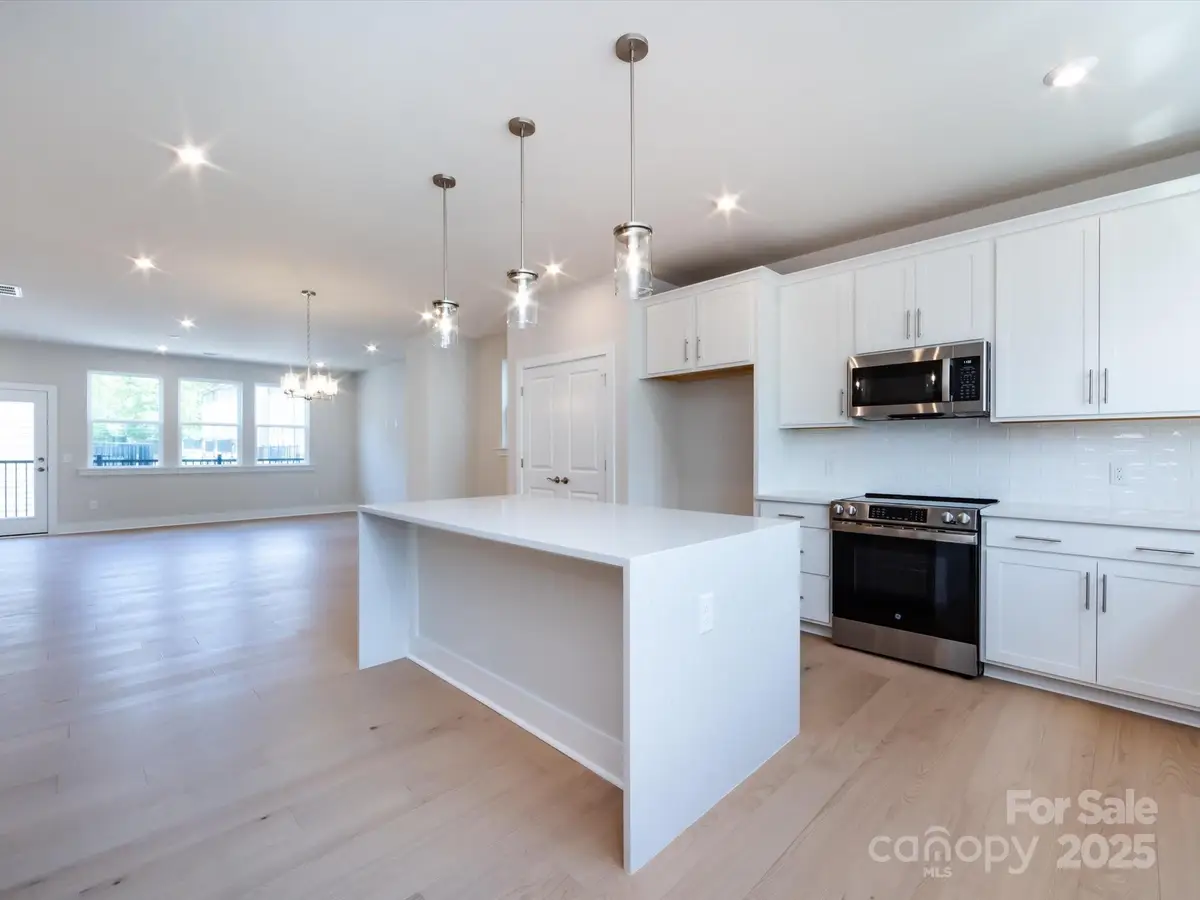 1518 Levy Way, Charlotte, NC 28205 - Image #1