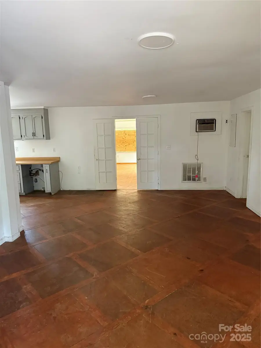 2124 Shoal Road, Lincolnton, NC 28092 - Image #2